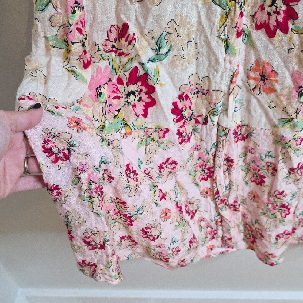 Floral Pink and Cream Women's Dress - Picture 6 of 9